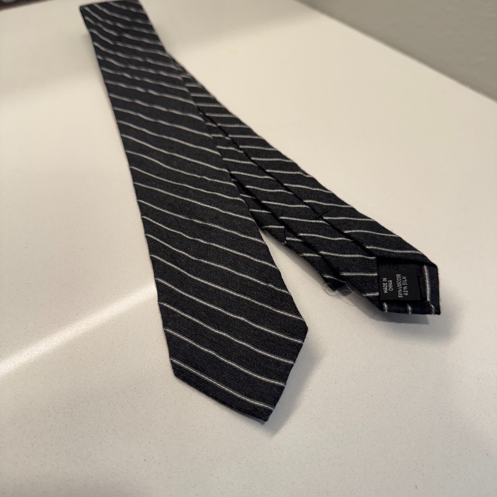 Calvin Klein Tie Gray Stripe NeckTie Viscose Silk Blend 2.5" Skinny Slim Casual‎